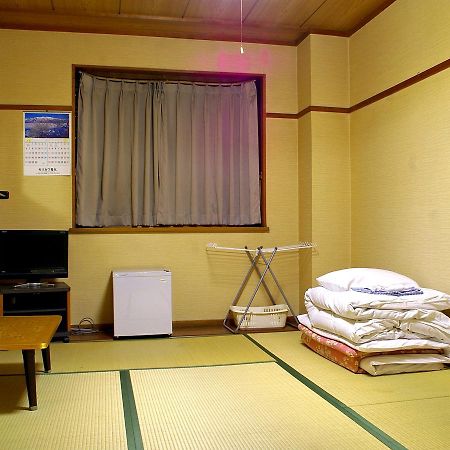 Business Hotel Sakigake Honkan ฮิเมจิ ภายนอก รูปภาพ