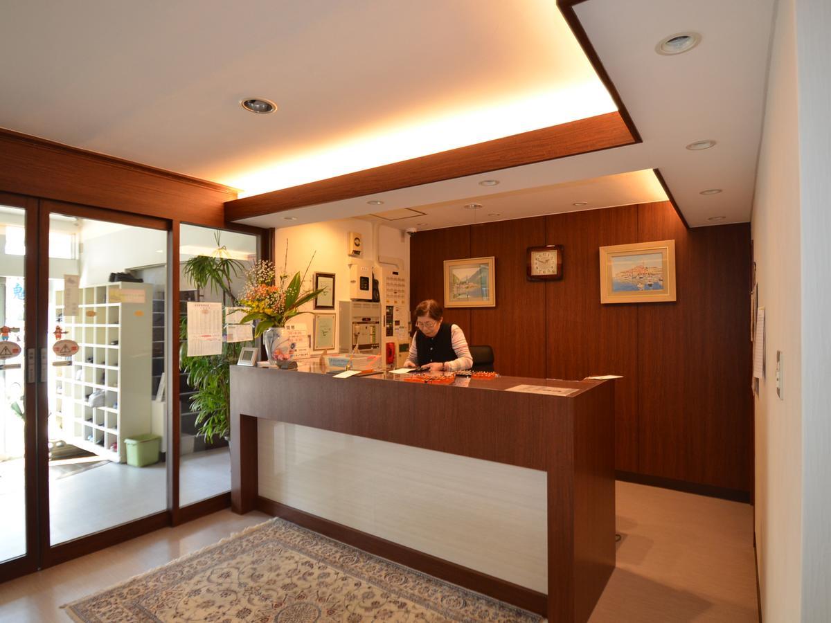 Business Hotel Sakigake Honkan ฮิเมจิ ภายนอก รูปภาพ