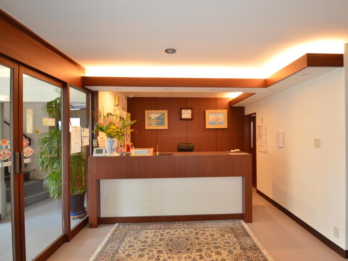 Business Hotel Sakigake Honkan ฮิเมจิ ภายนอก รูปภาพ
