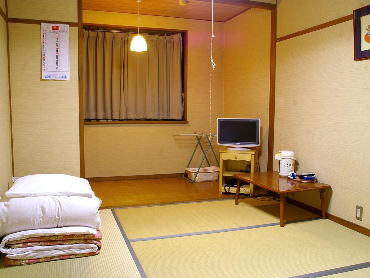 Business Hotel Sakigake Honkan ฮิเมจิ ภายนอก รูปภาพ